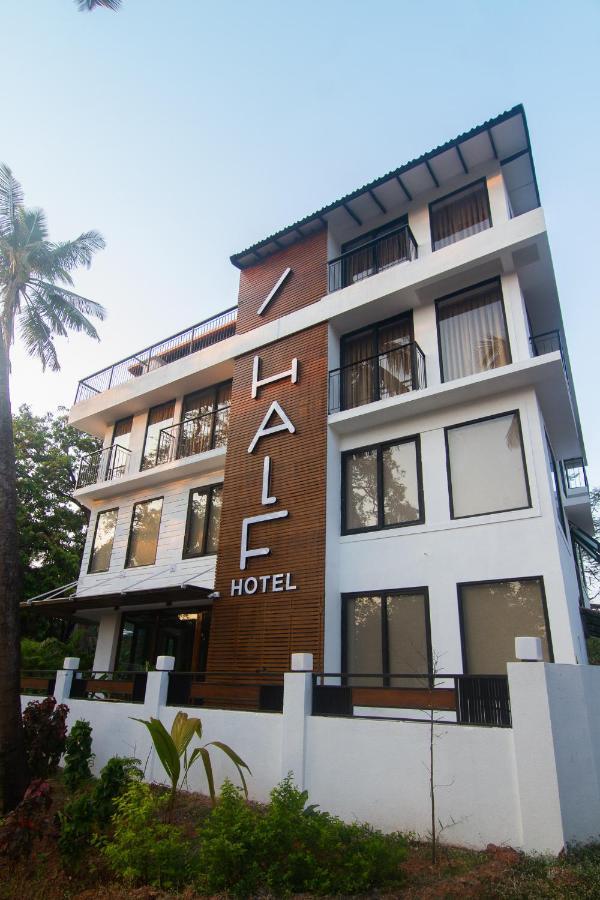 Half Hotel Calangute Exteriér fotografie